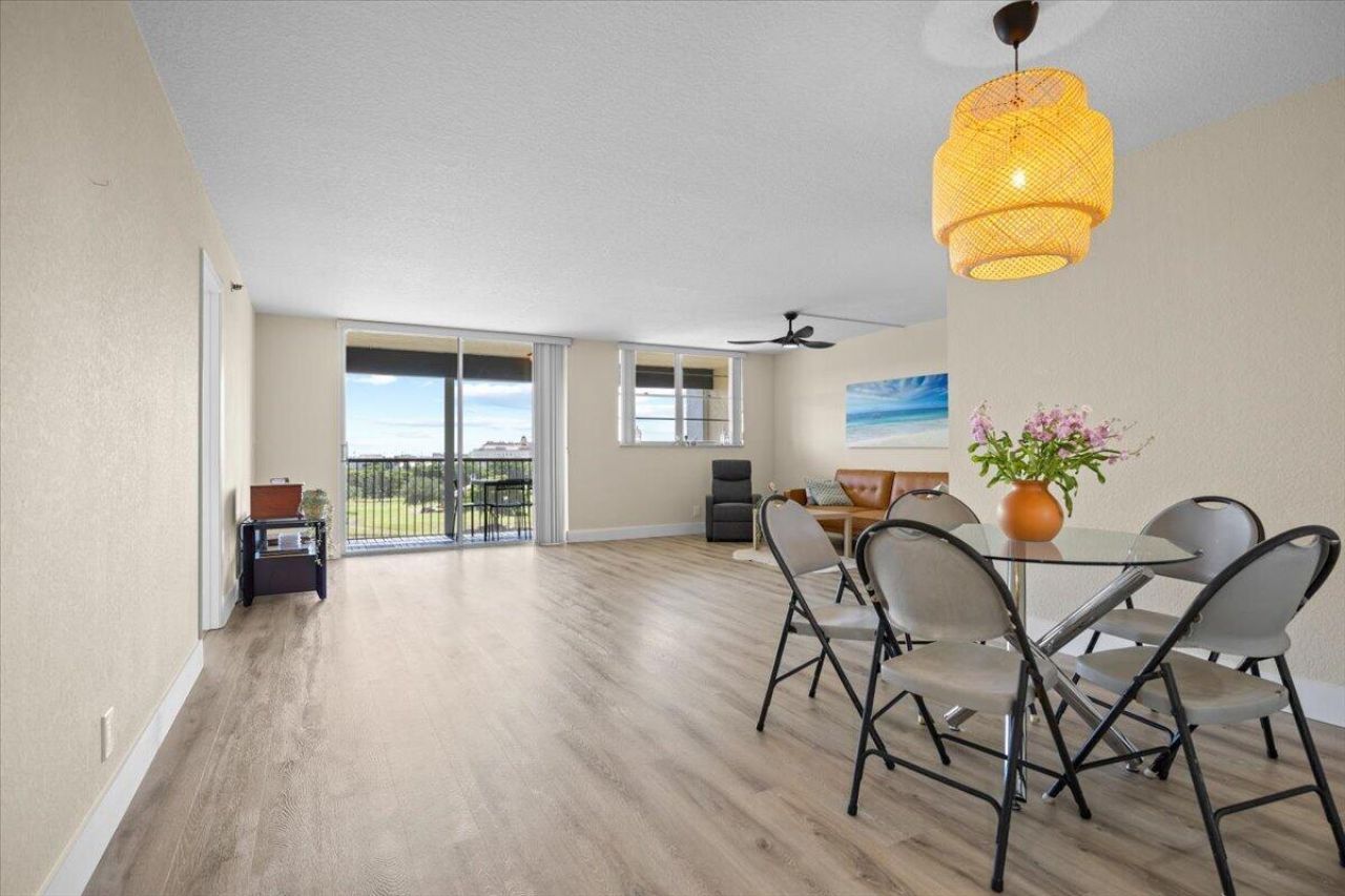 3100 W Rolling Hills Circle, Unit 707, Davie, FL 33328 Photo