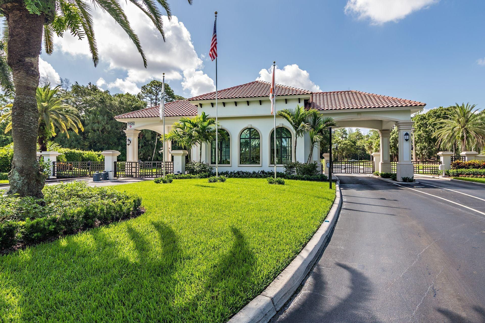 1712 Mayacoo Lakes Boulevard, West Palm Beach, FL 33411 Photo