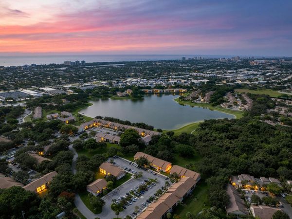 3300 Jaywood Terrace, Unit J116, Boca Raton, FL 33431
