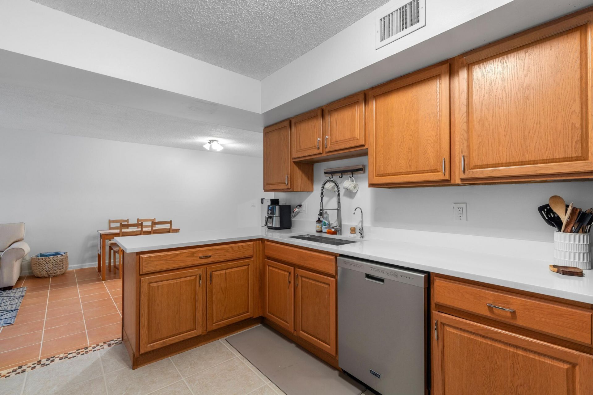 3300 Jaywood Terrace, Unit J116, Boca Raton, FL 33431 Photo