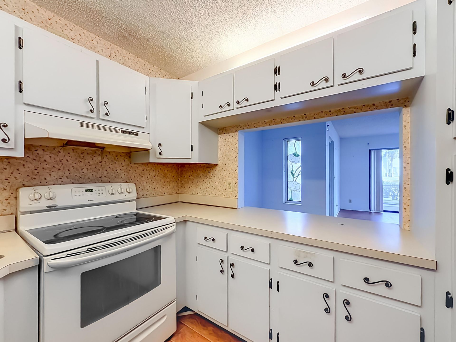 1104 Green Pine, Unit E1, West Palm Beach, FL 33409 Photo