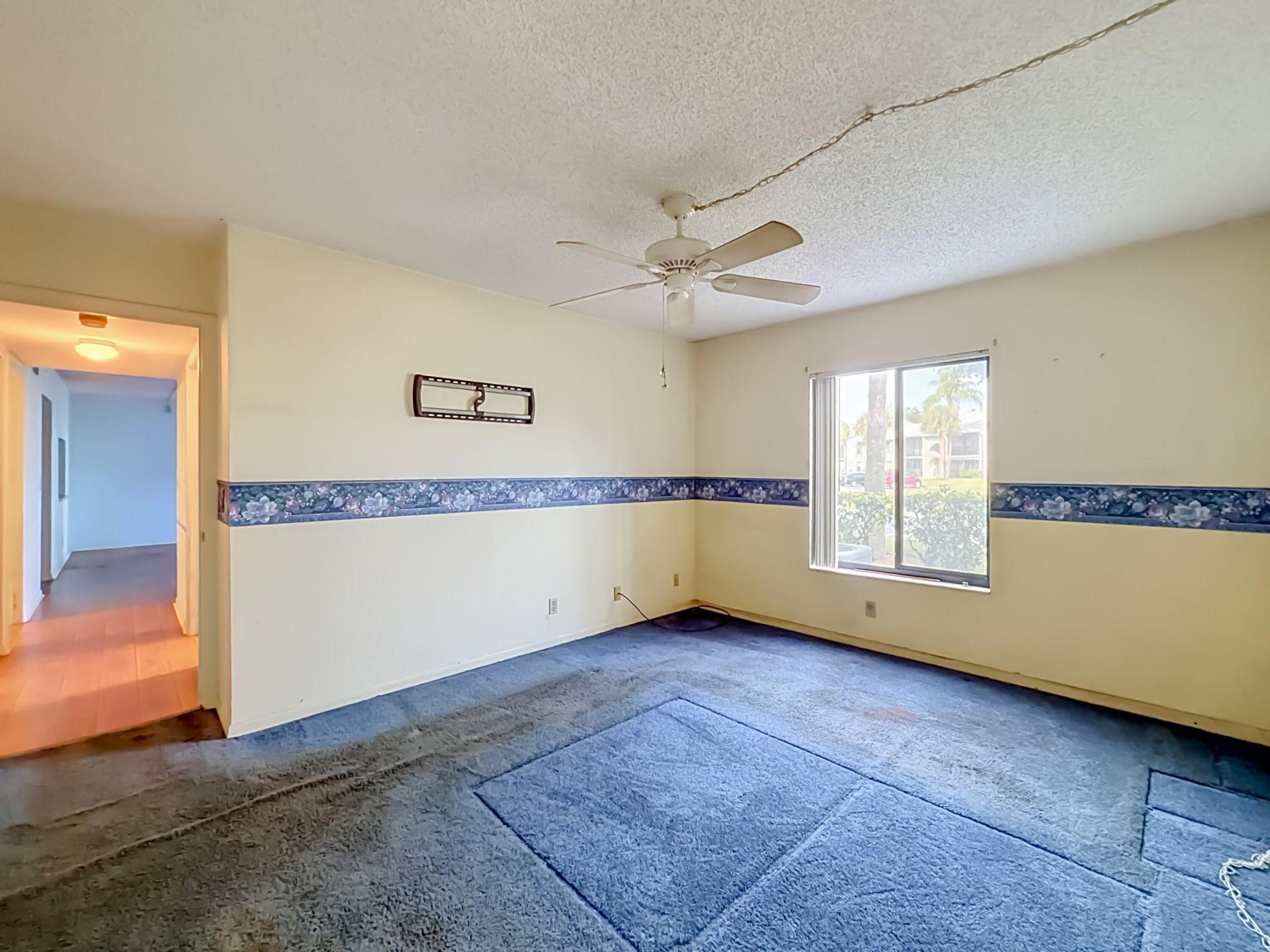 1104 Green Pine, Unit E1, West Palm Beach, FL 33409 Photo