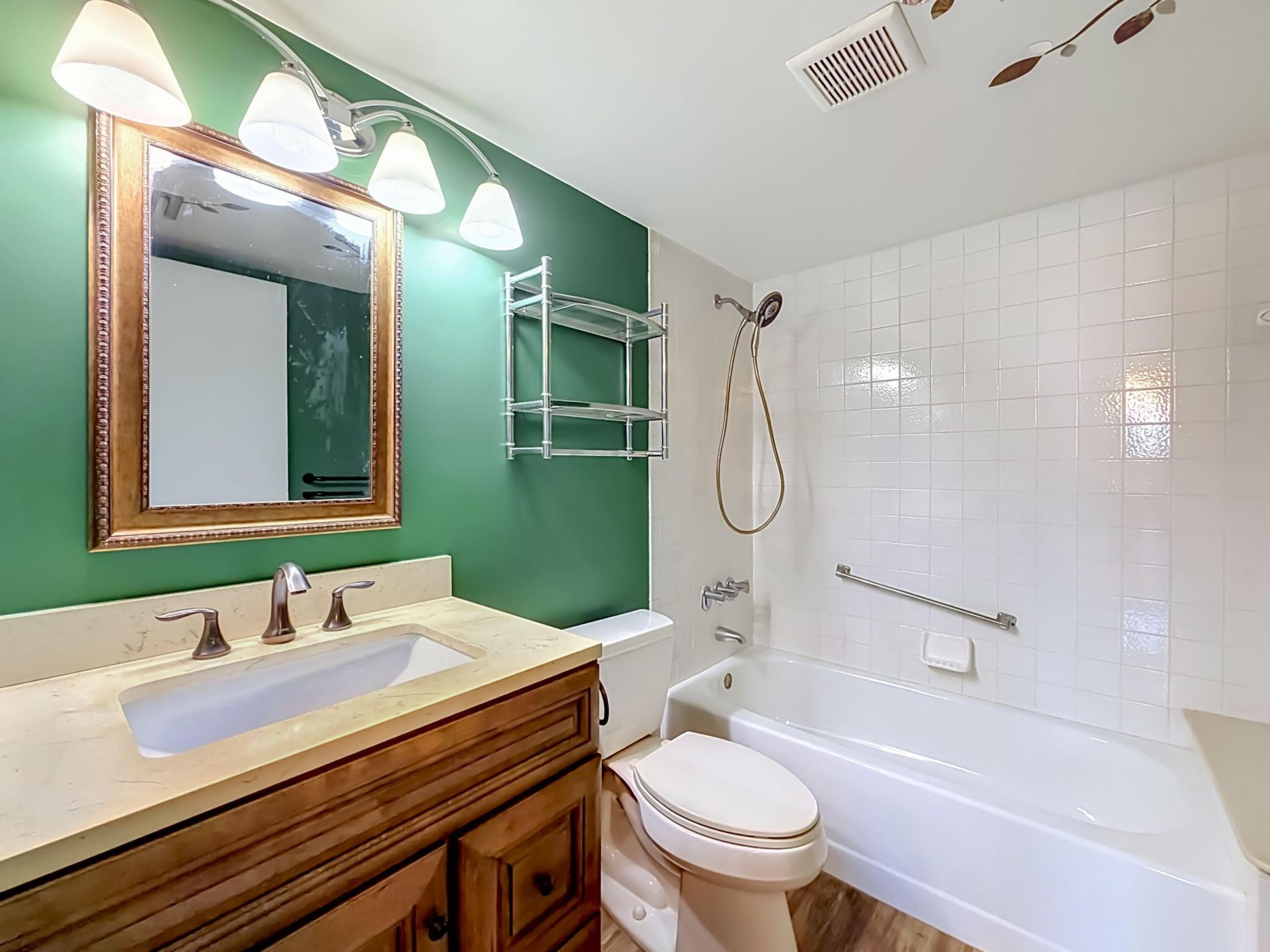 1104 Green Pine, Unit E1, West Palm Beach, FL 33409 Photo