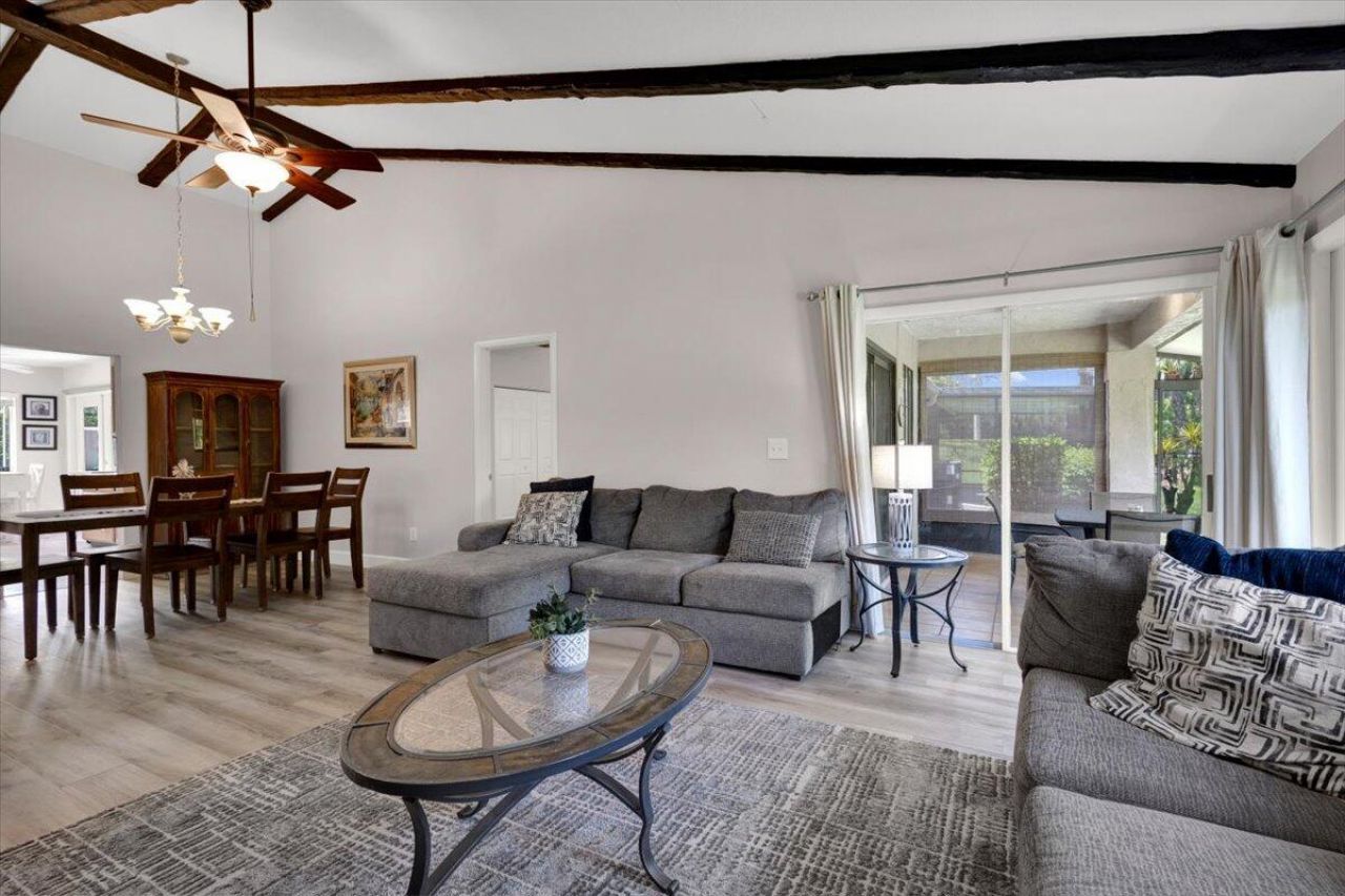 3303 SE Sandpiper Circle, Port Saint Lucie, FL 34952 Photo