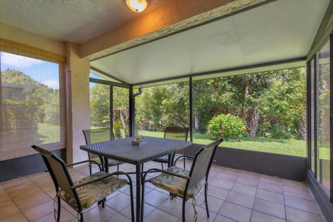 3303 SE Sandpiper Circle, Port Saint Lucie, FL 34952 Photo