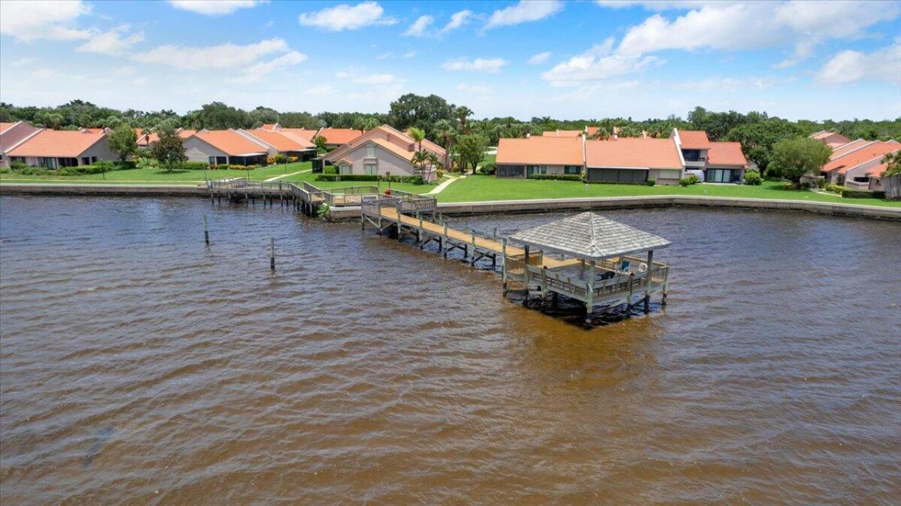 3303 SE Sandpiper Circle, Port Saint Lucie, FL 34952 Photo