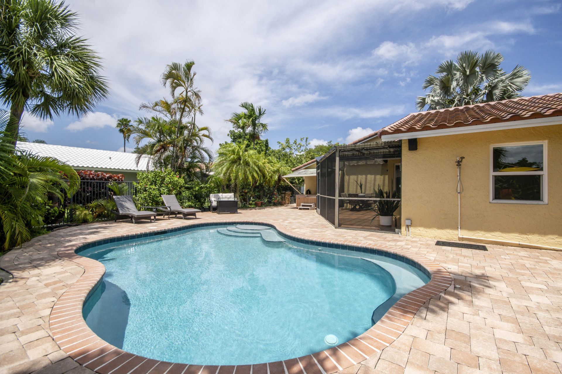 461 NW 47th Avenue, Deerfield Beach, FL 33442 Photo