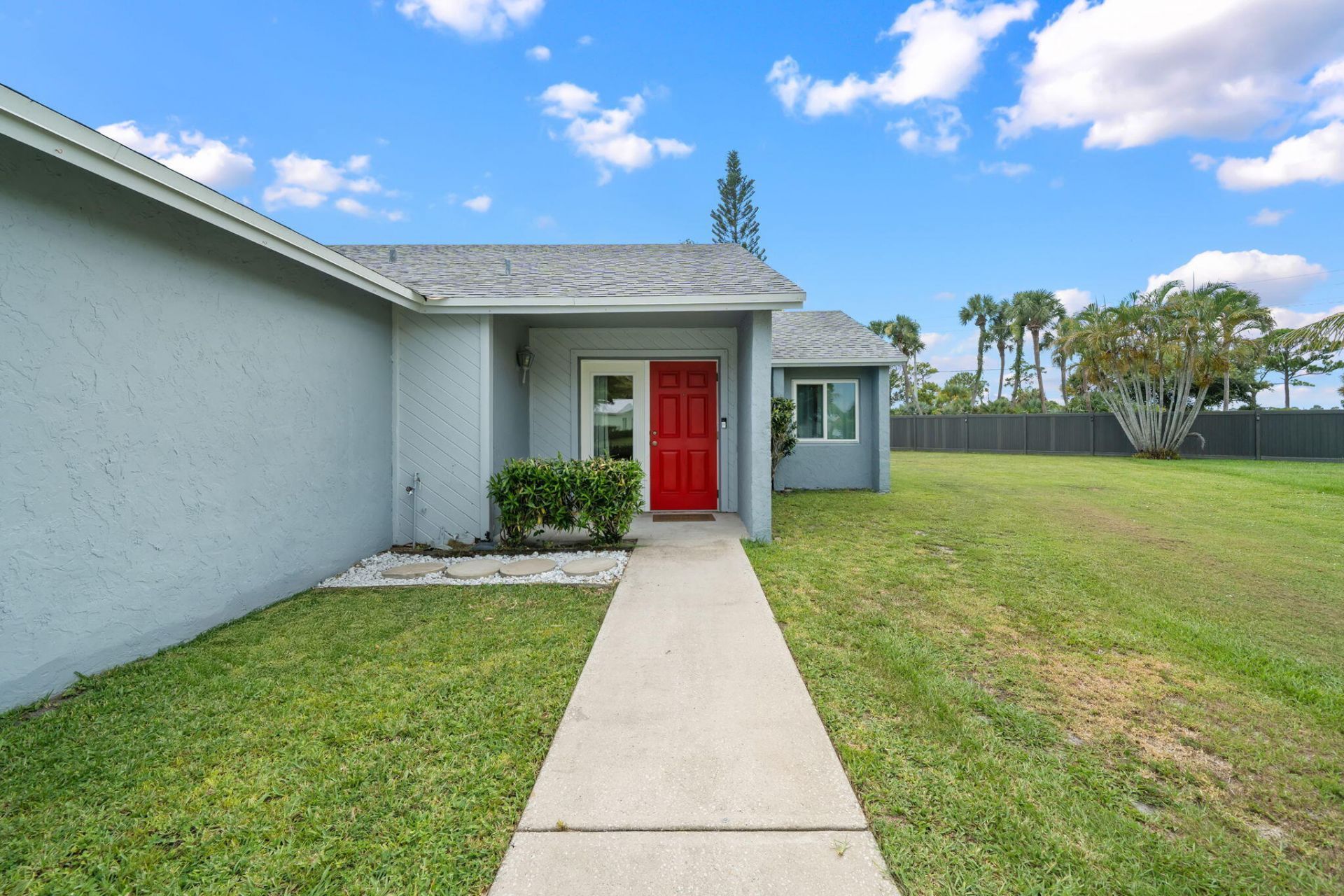 119 Lakeside Circle, Jupiter, FL 33458 Photo