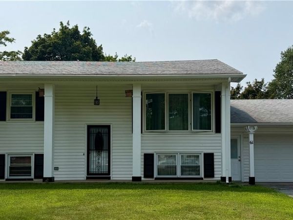 61 Seth Land Drive , Rochester, NY 14617