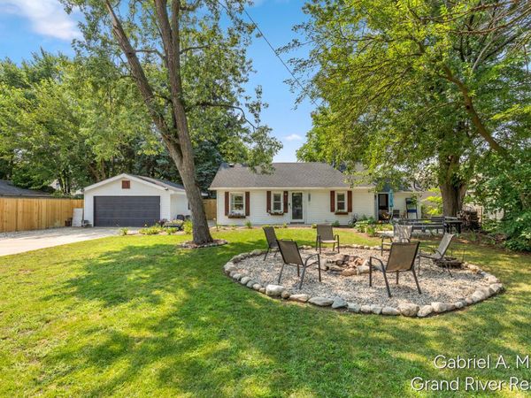 2309 Dalton Avenue SW, Wyoming, MI 49519