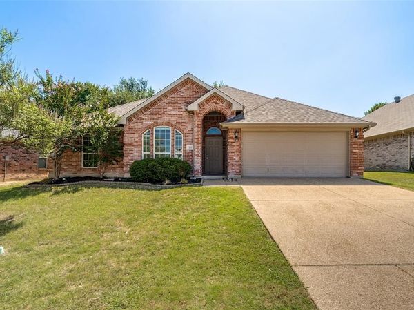 223 Carriage Drive , Willow Park, TX 76087