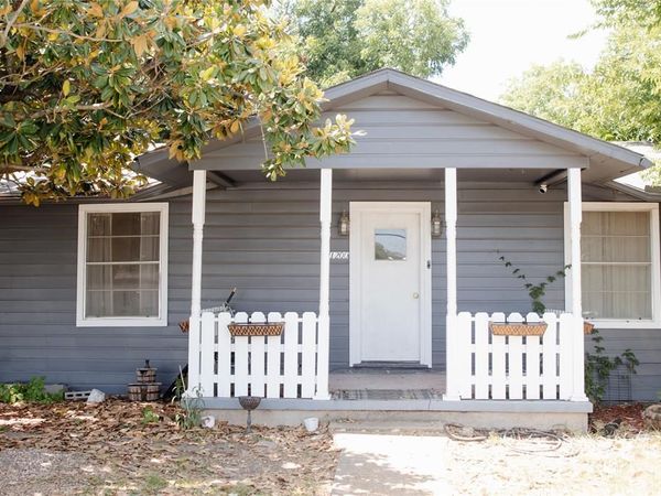 1200 S Jackson Street, Kaufman, TX 75142