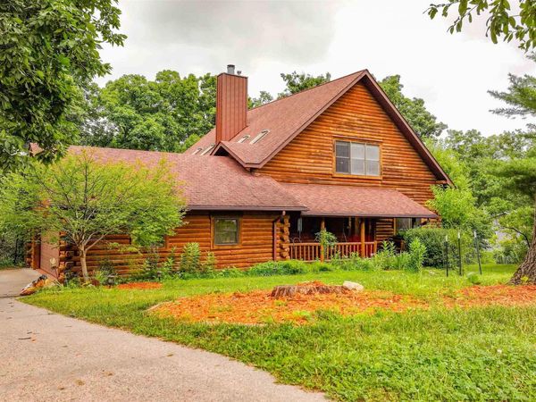 45 Brookwood Court, Ottumwa, IA 52501