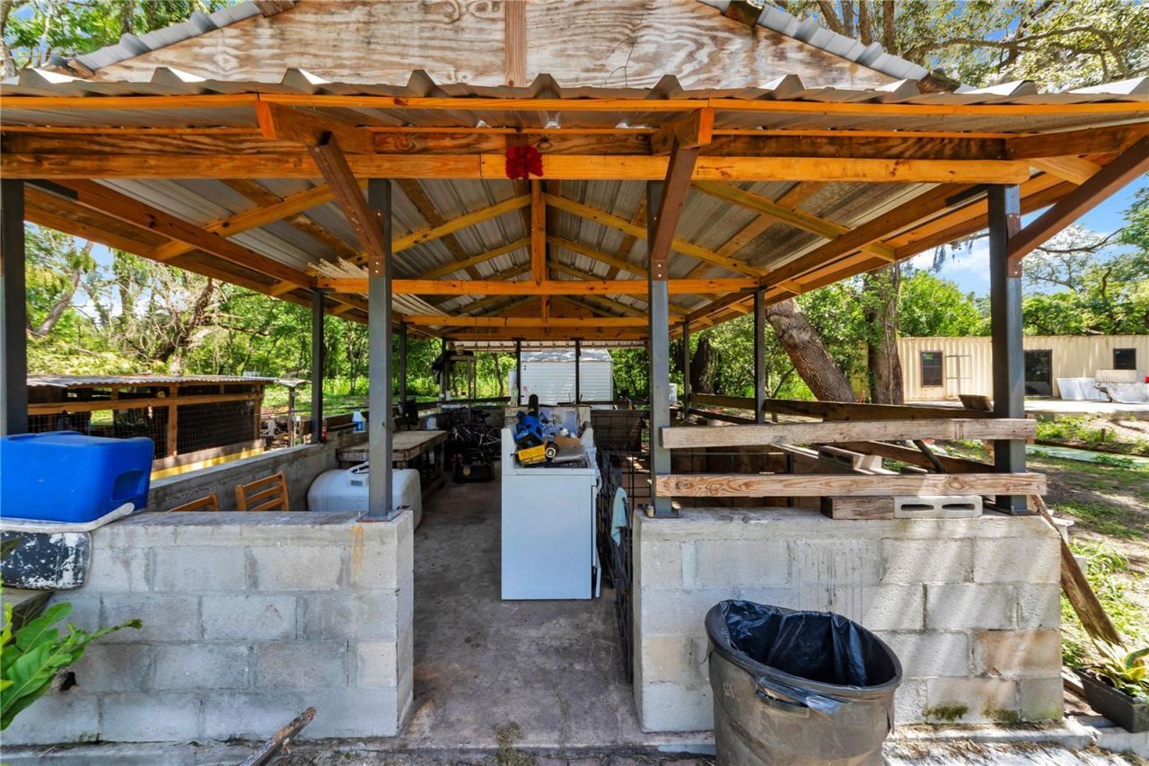 9922 Rockhill Road, Thonotosassa, FL 33592 Photo