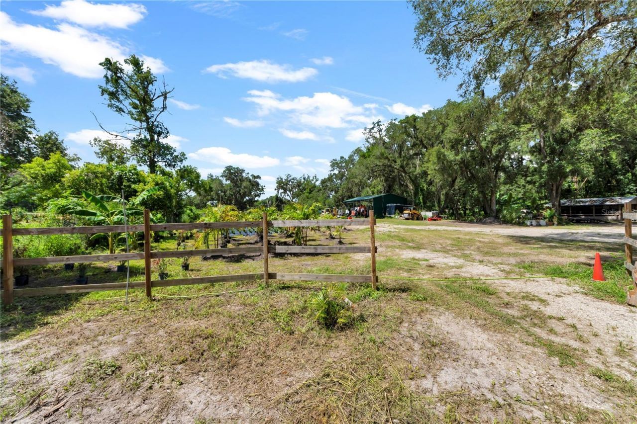 9922 Rockhill Road, Thonotosassa, FL 33592 Photo