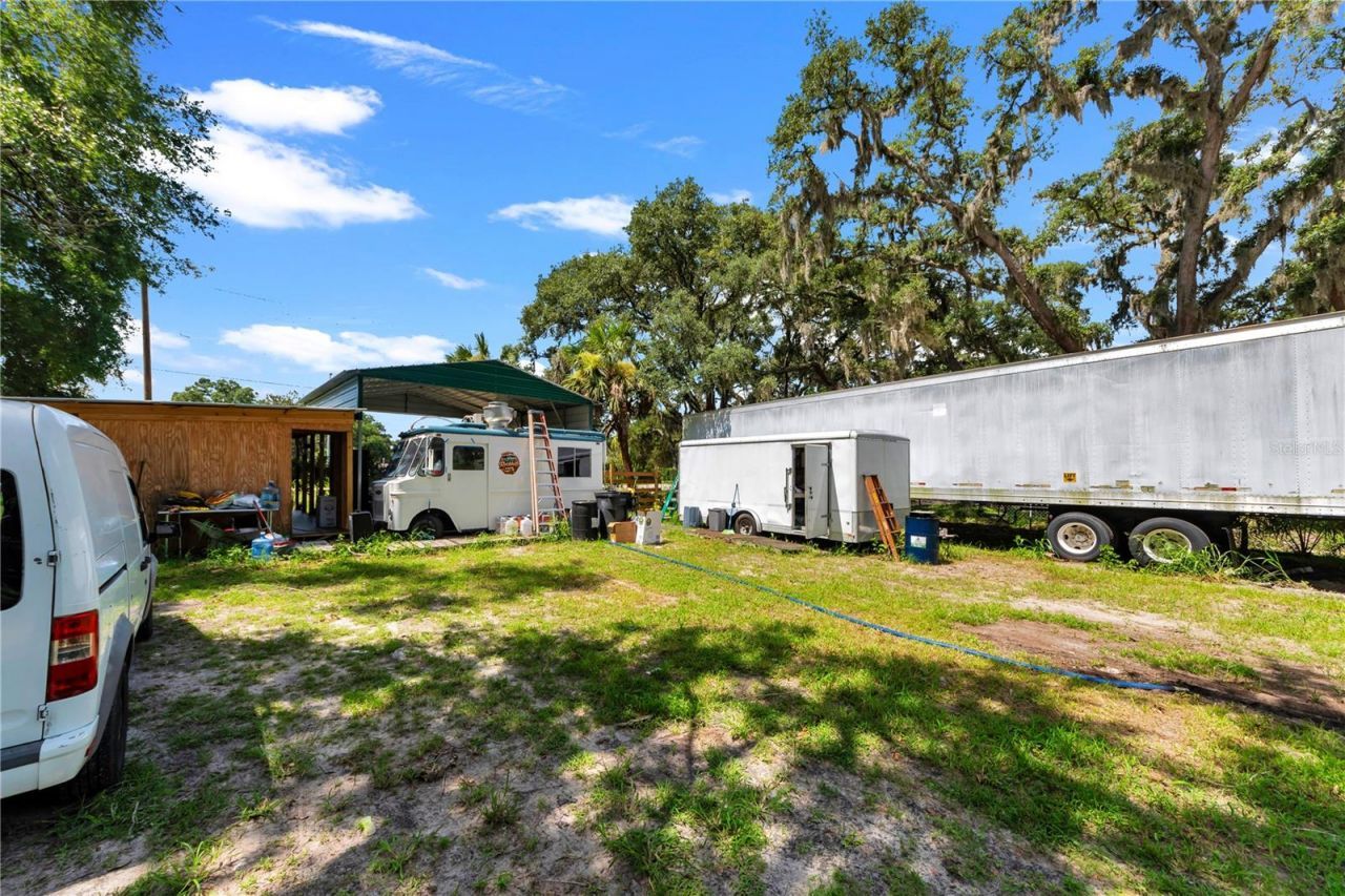 9922 Rockhill Road, Thonotosassa, FL 33592 Photo