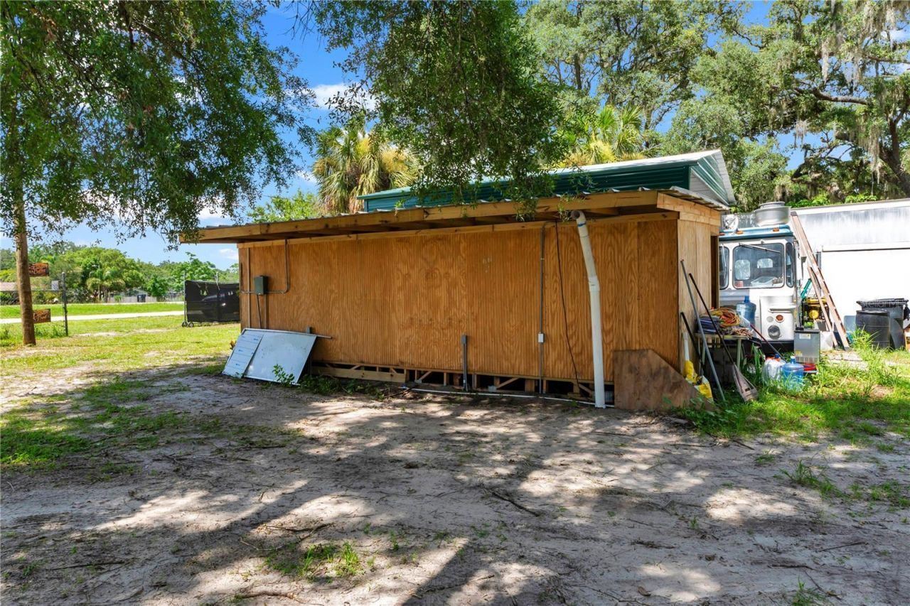 9922 Rockhill Road, Thonotosassa, FL 33592 Photo