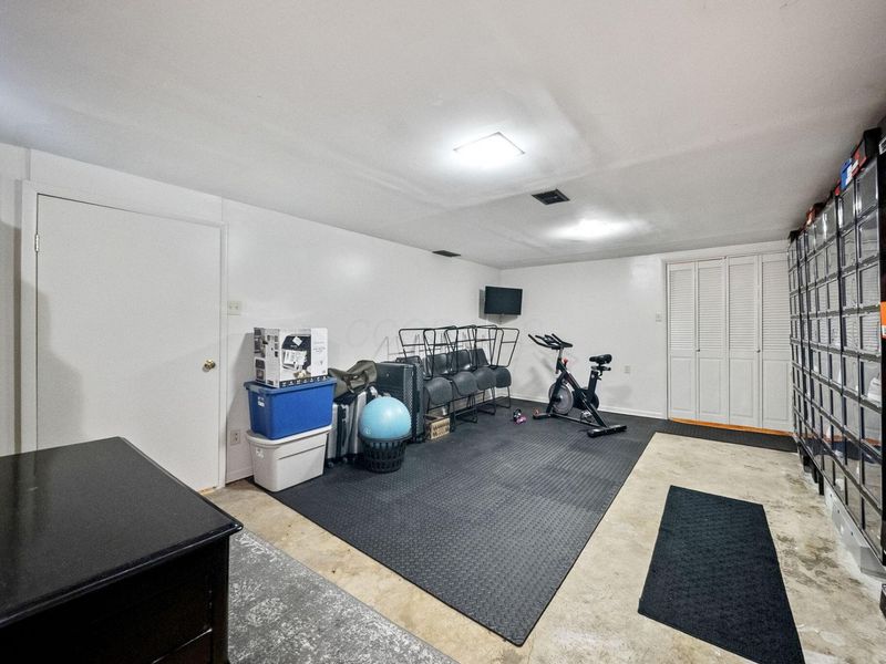 305 Woodsview Drive, Canal Winchester, OH 43110 Photo 39