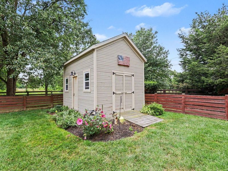 305 Woodsview Drive, Canal Winchester, OH 43110 Photo 52