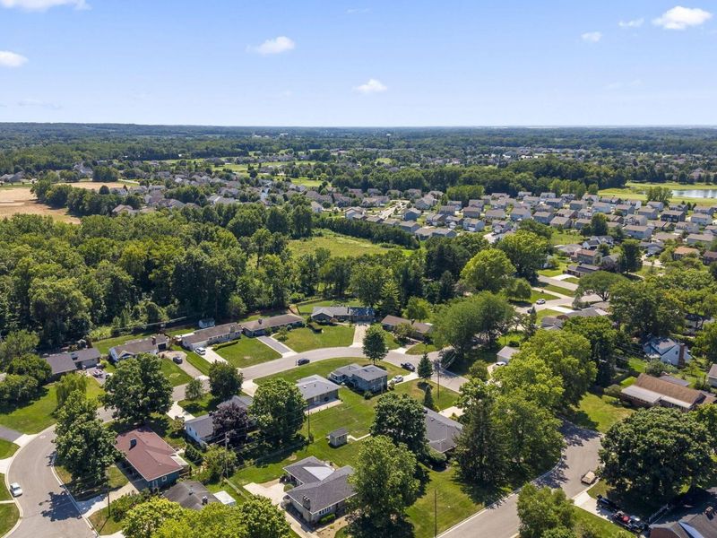 305 Woodsview Drive, Canal Winchester, OH 43110 Photo 60