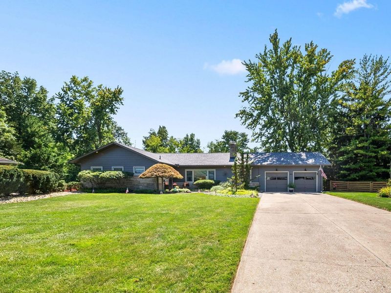 305 Woodsview Drive, Canal Winchester, OH 43110 Photo 7