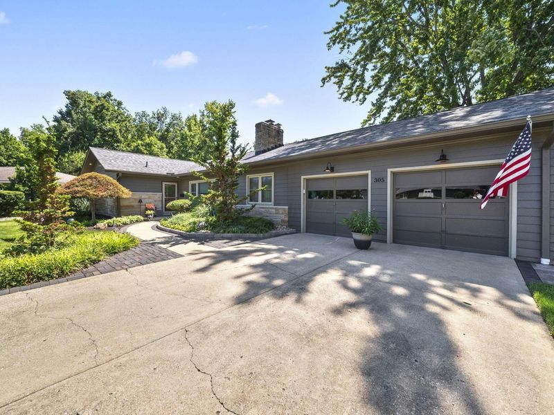 305 Woodsview Drive, Canal Winchester, OH 43110 Photo 8