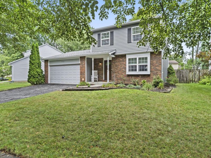 914 Windbourne Street, Columbus, OH 43230 Photo 2