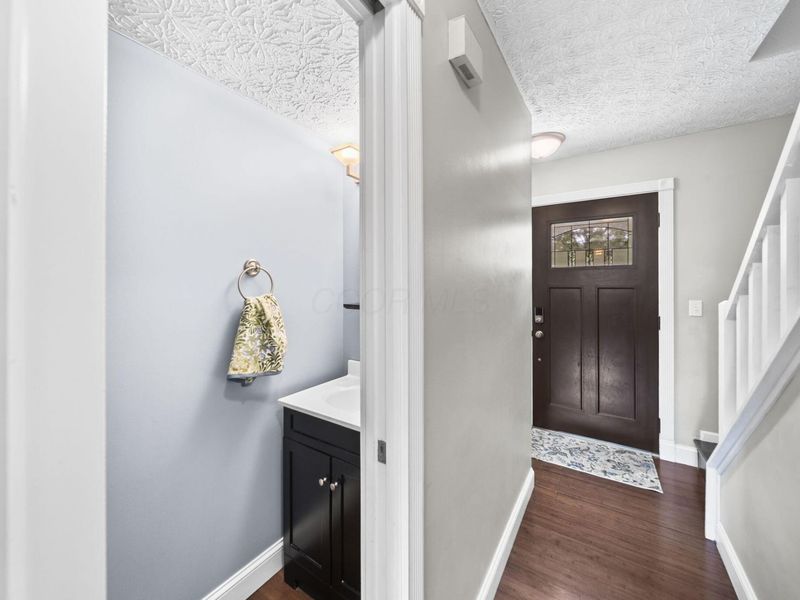 914 Windbourne Street, Columbus, OH 43230 Photo 25