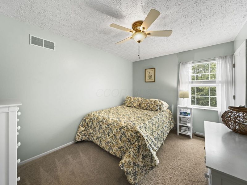 914 Windbourne Street, Columbus, OH 43230 Photo 28
