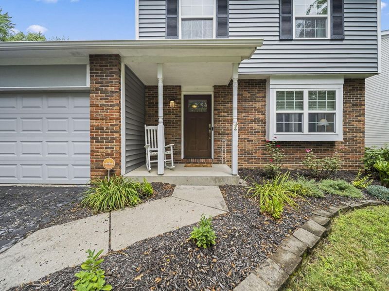 914 Windbourne Street, Columbus, OH 43230 Photo 3