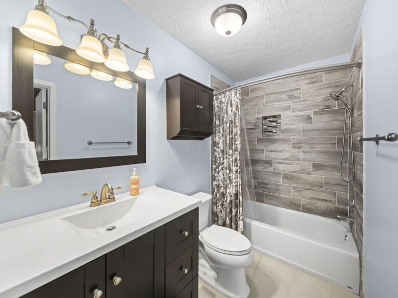914 Windbourne Street, Columbus, OH 43230 Photo 32