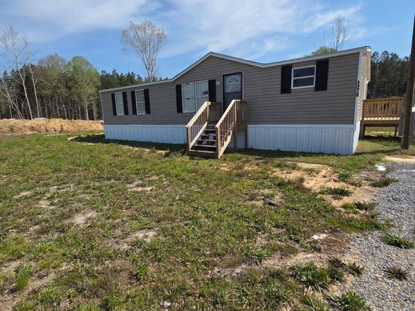 1278 Macedonia Road, Ellisville, MS 39437