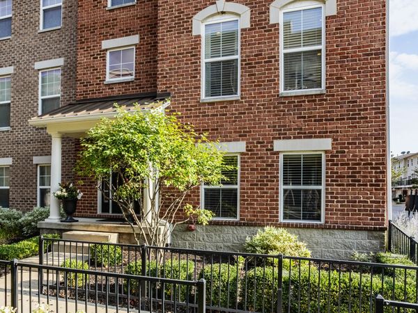 9494 Oakley Drive, Indianapolis, IN 46260