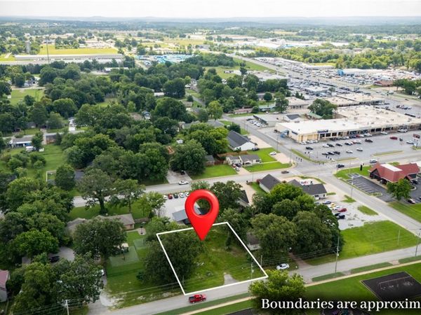 S WRIGHT , Siloam Springs, AR 72761
