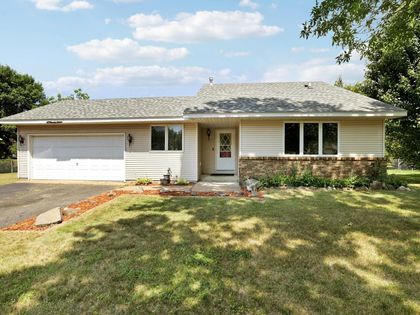 6168 Cougar Trail North Branch, MN 55056