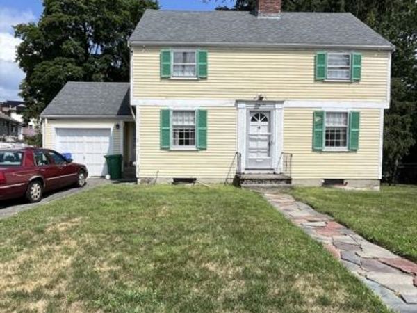46 Cherry St, Newton, MA 02465