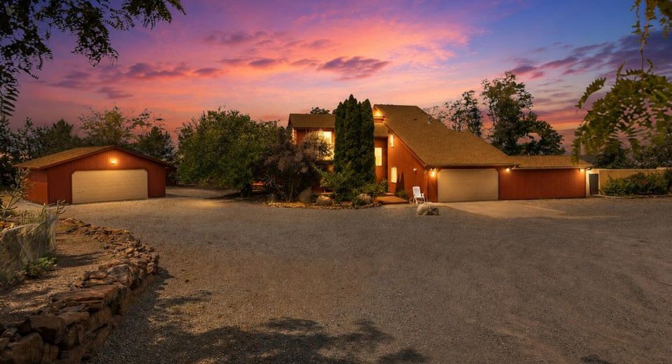 2230 Piedras Drive, Spanish Springs, NV 89441 Photo