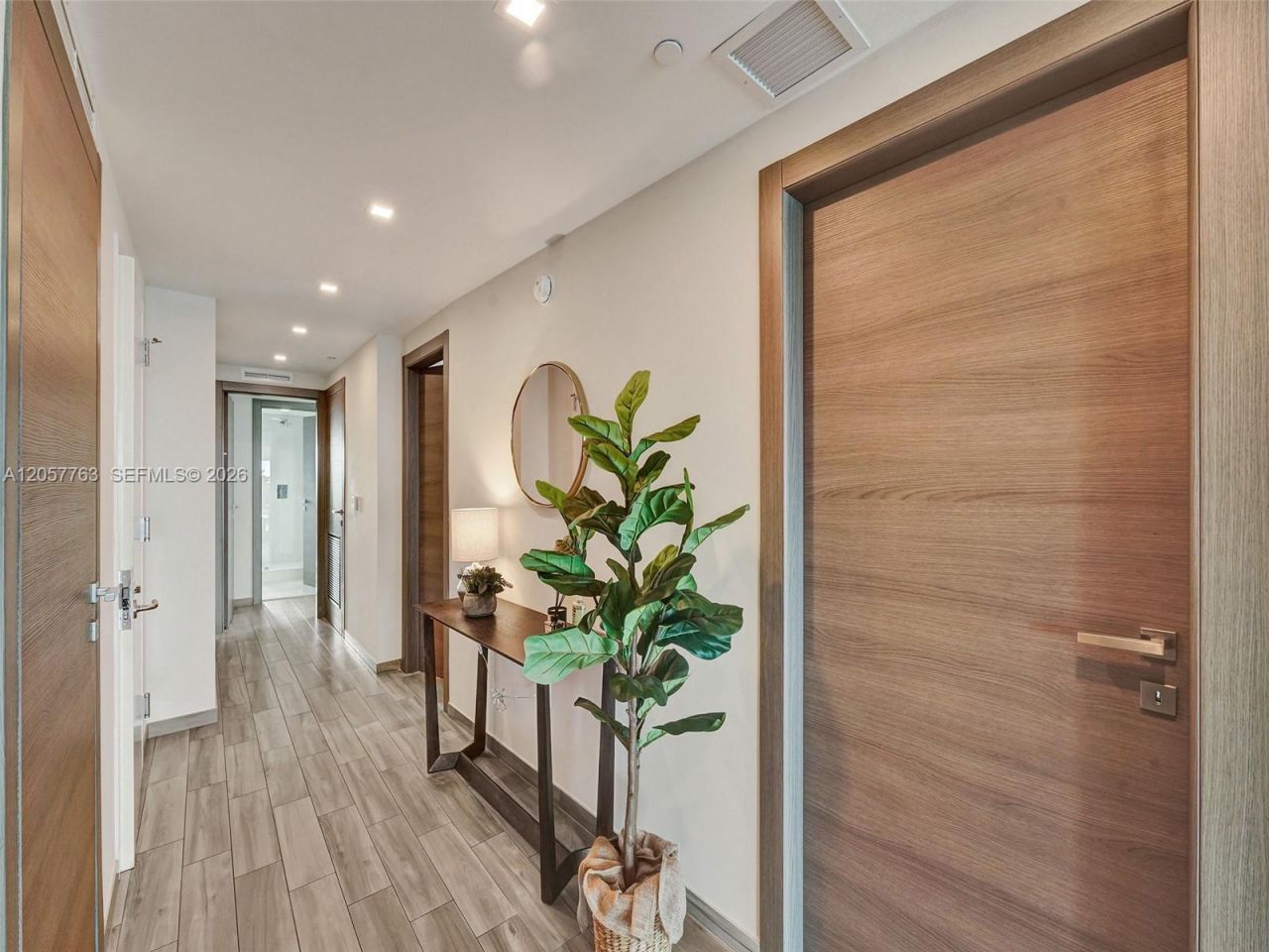 460 NE 28th St , Unit 1701, Miami, FL 33137 Photo