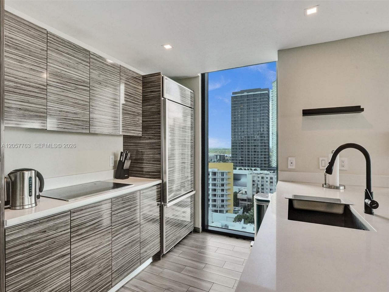 460 NE 28th St , Unit 1701, Miami, FL 33137 Photo