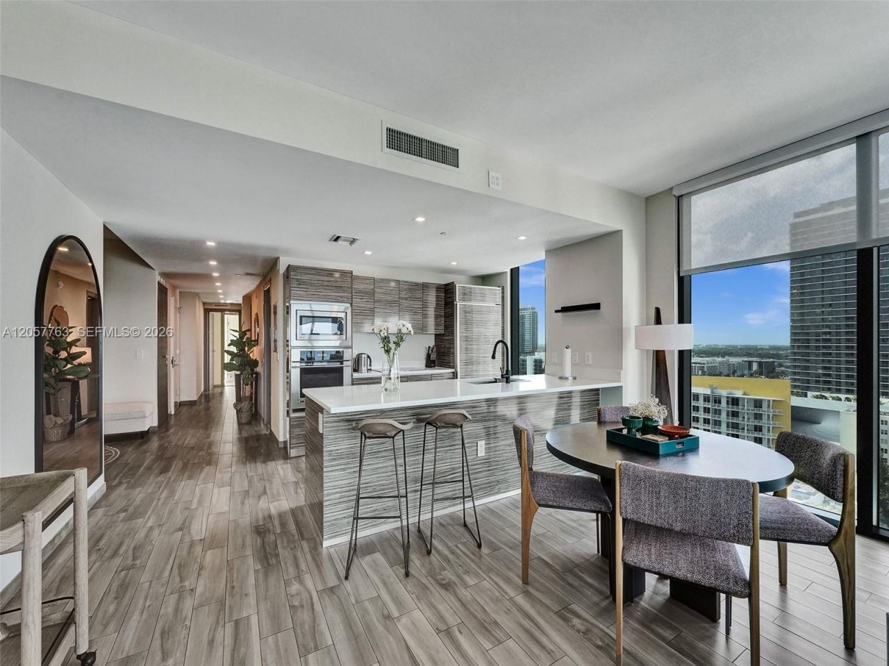 460 NE 28th St , Unit 1701, Miami, FL 33137 Photo