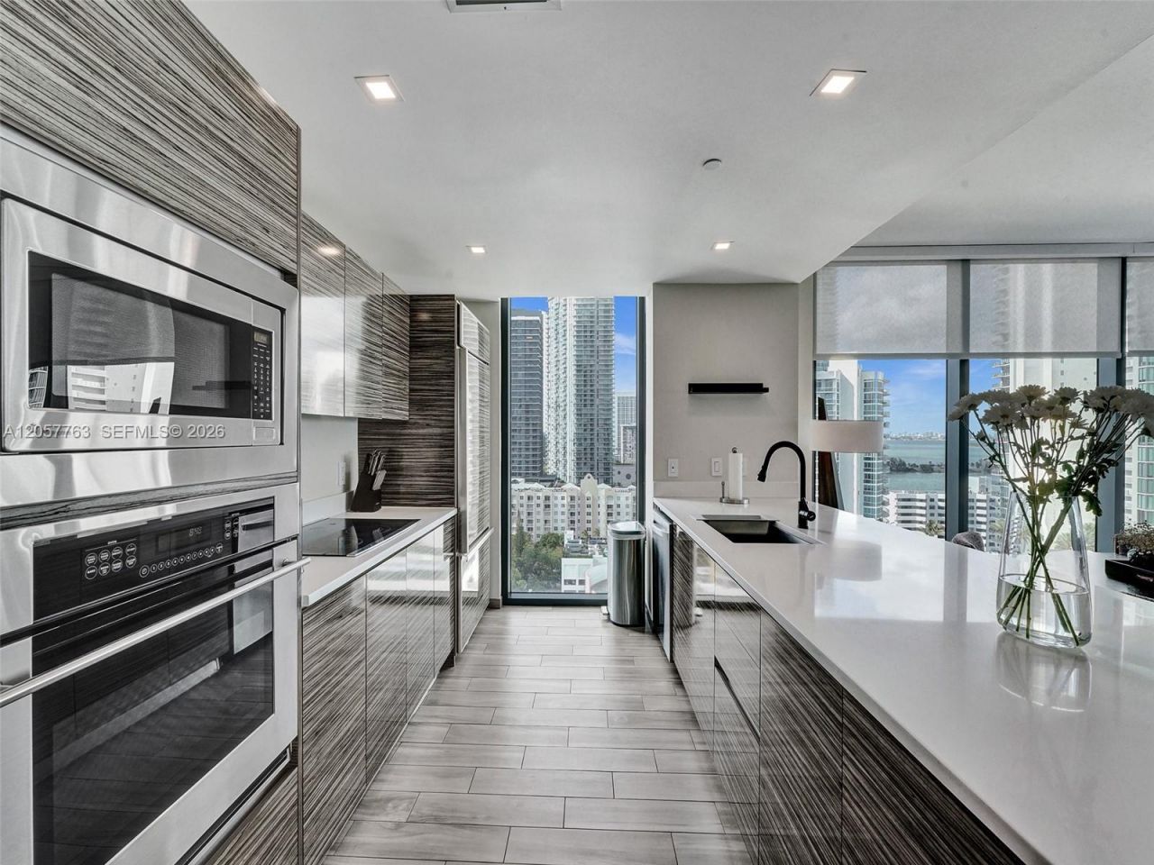 460 NE 28th St , Unit 1701, Miami, FL 33137 Photo