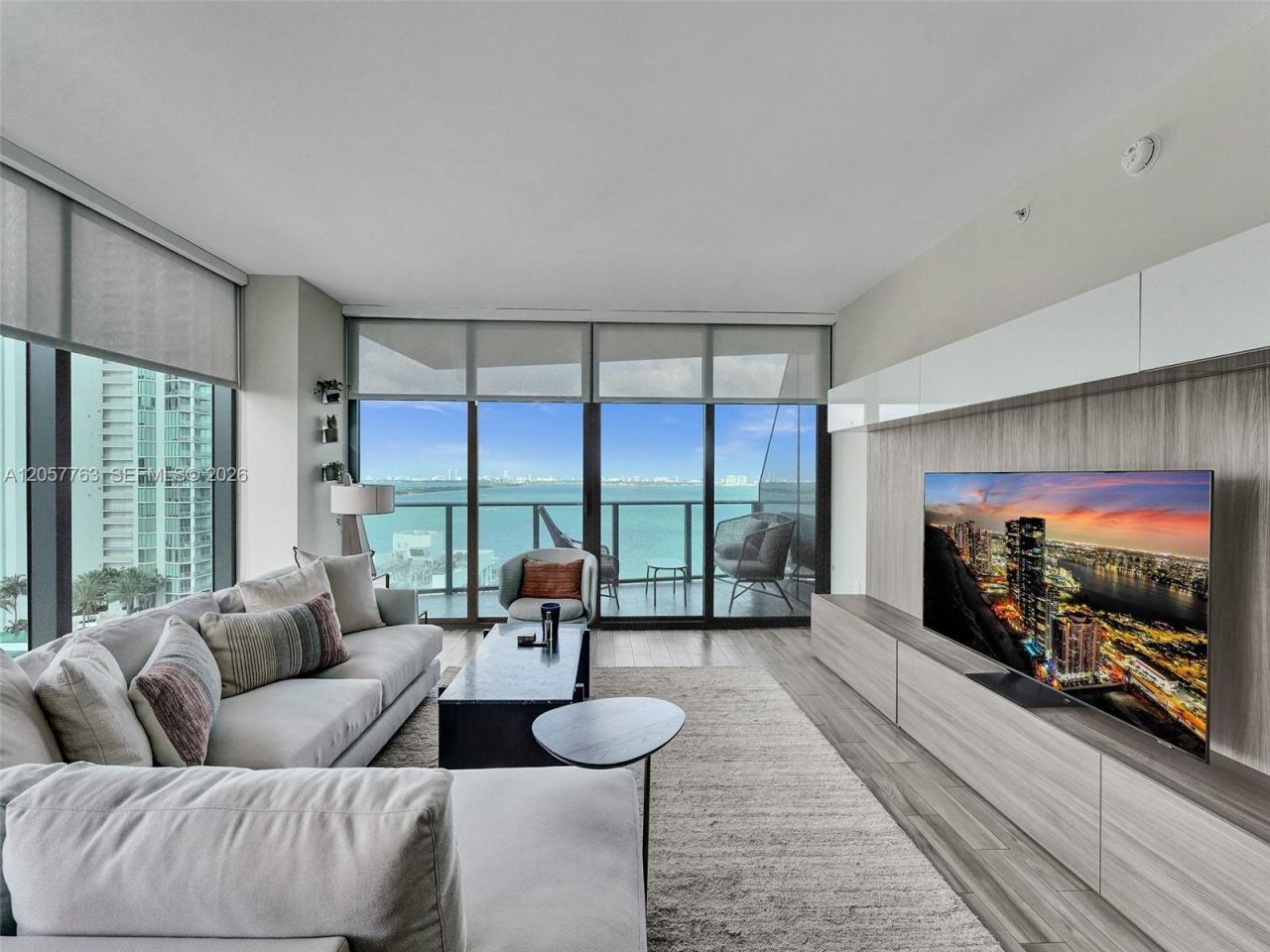 460 NE 28th St , Unit 1701, Miami, FL 33137 Photo