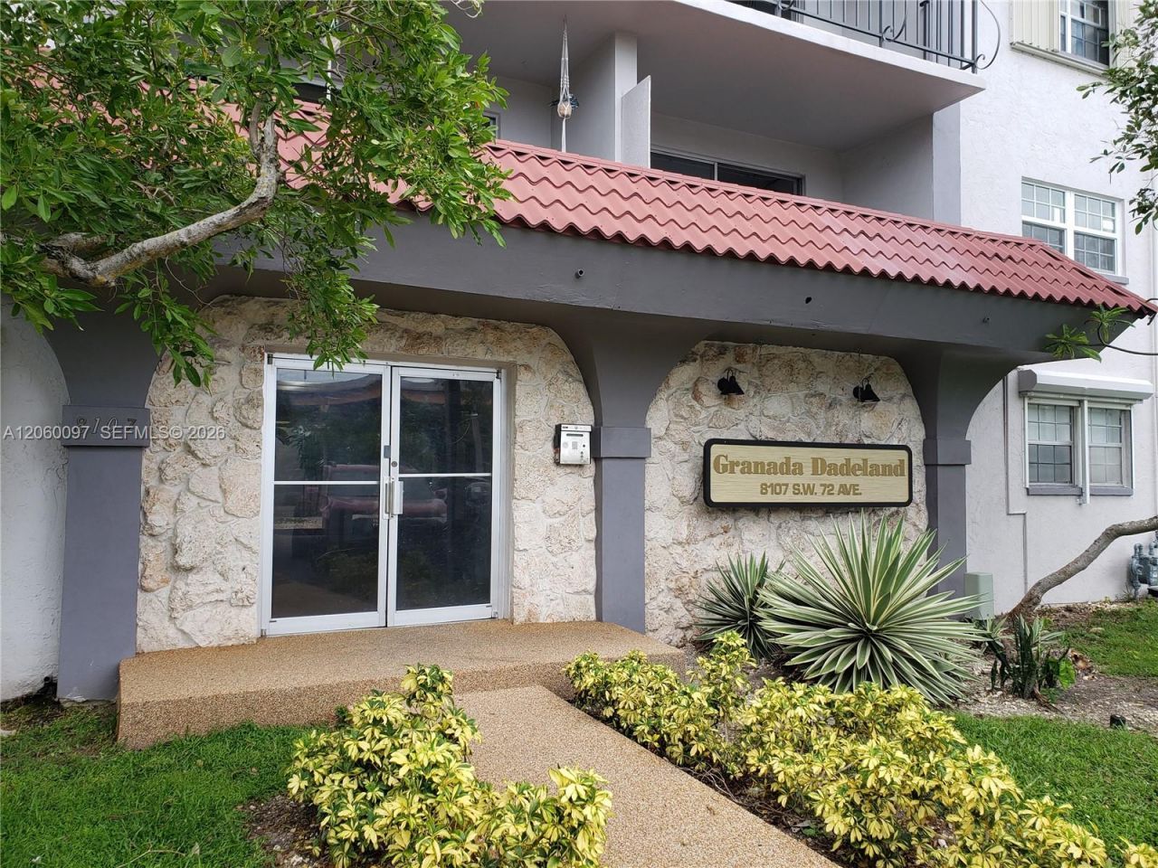 8107 SW 72nd Ave, Unit 416E, Miami, FL 33143 Photo