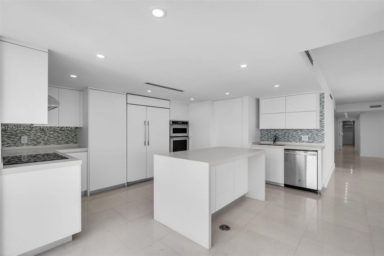 881 Ocean Dr, Unit 7H, Key Biscayne, FL 33149 Photo