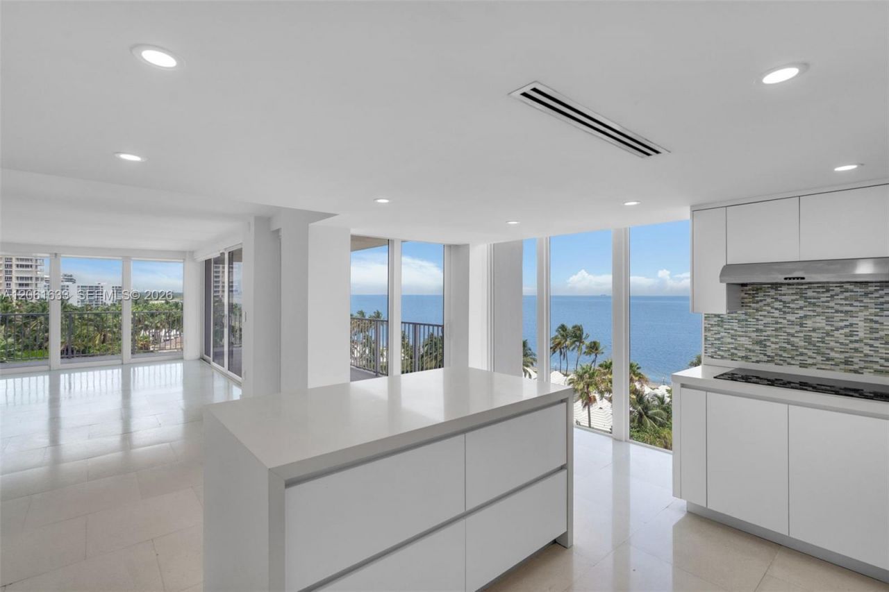 881 Ocean Dr, Unit 7H, Key Biscayne, FL 33149 Photo