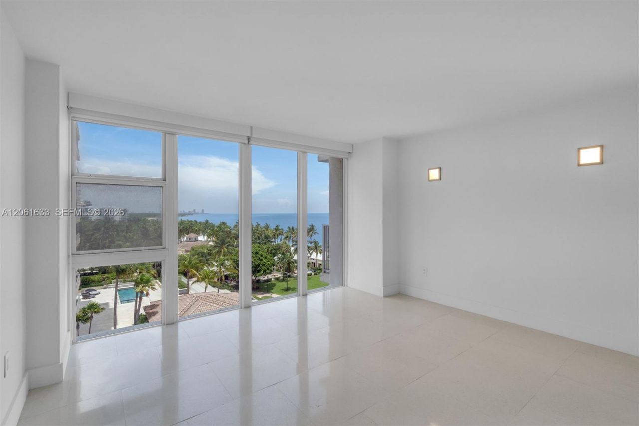 881 Ocean Dr, Unit 7H, Key Biscayne, FL 33149 Photo