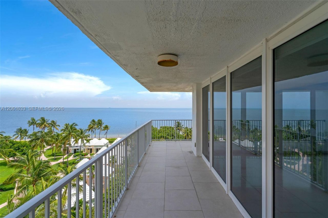 881 Ocean Dr, Unit 7H, Key Biscayne, FL 33149 Photo