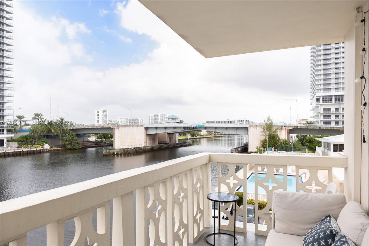 1817 S Ocean Dr, Unit 320, Hallandale Beach, FL 33009 Photo