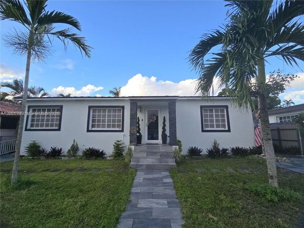 675 E 31st St , Hialeah, FL 33013