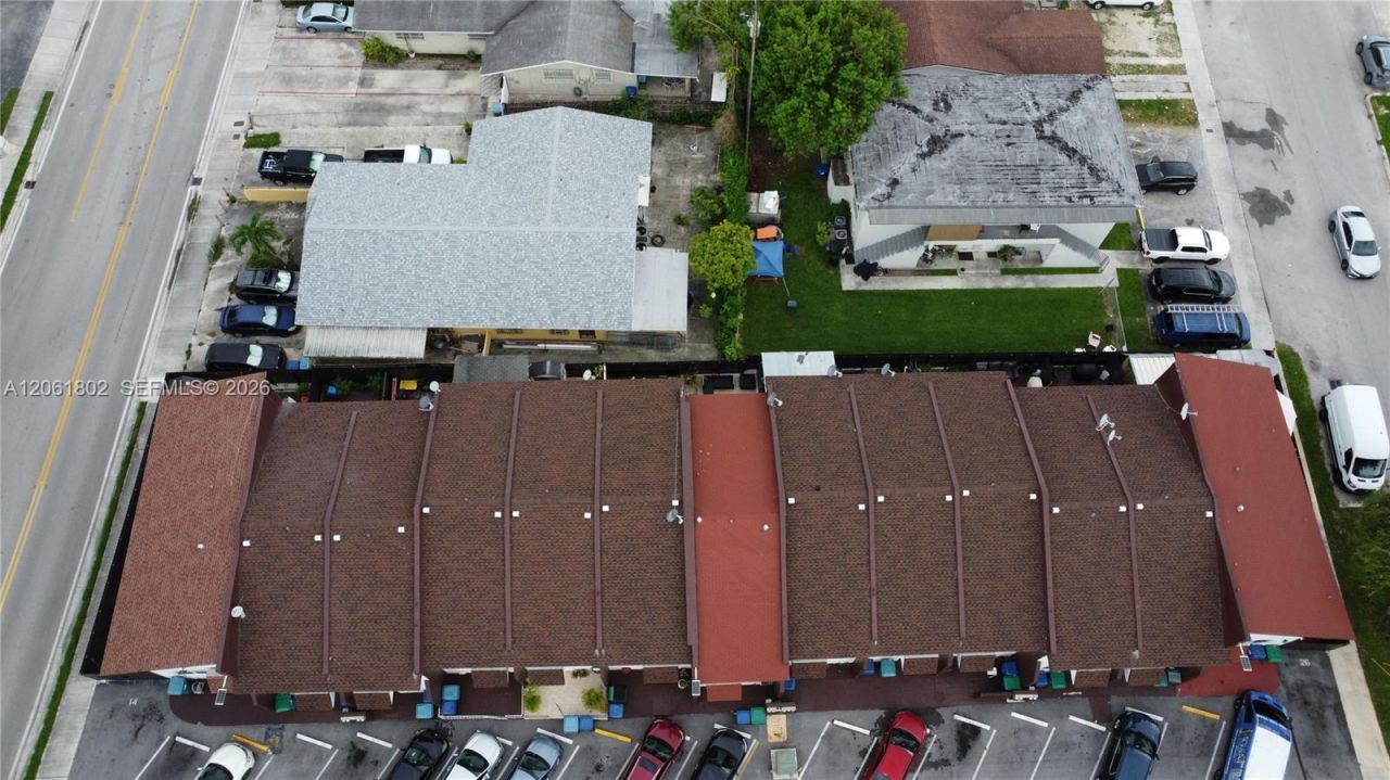 401 SW 109th Ave, Unit 23, Sweetwater, FL 33174 Photo